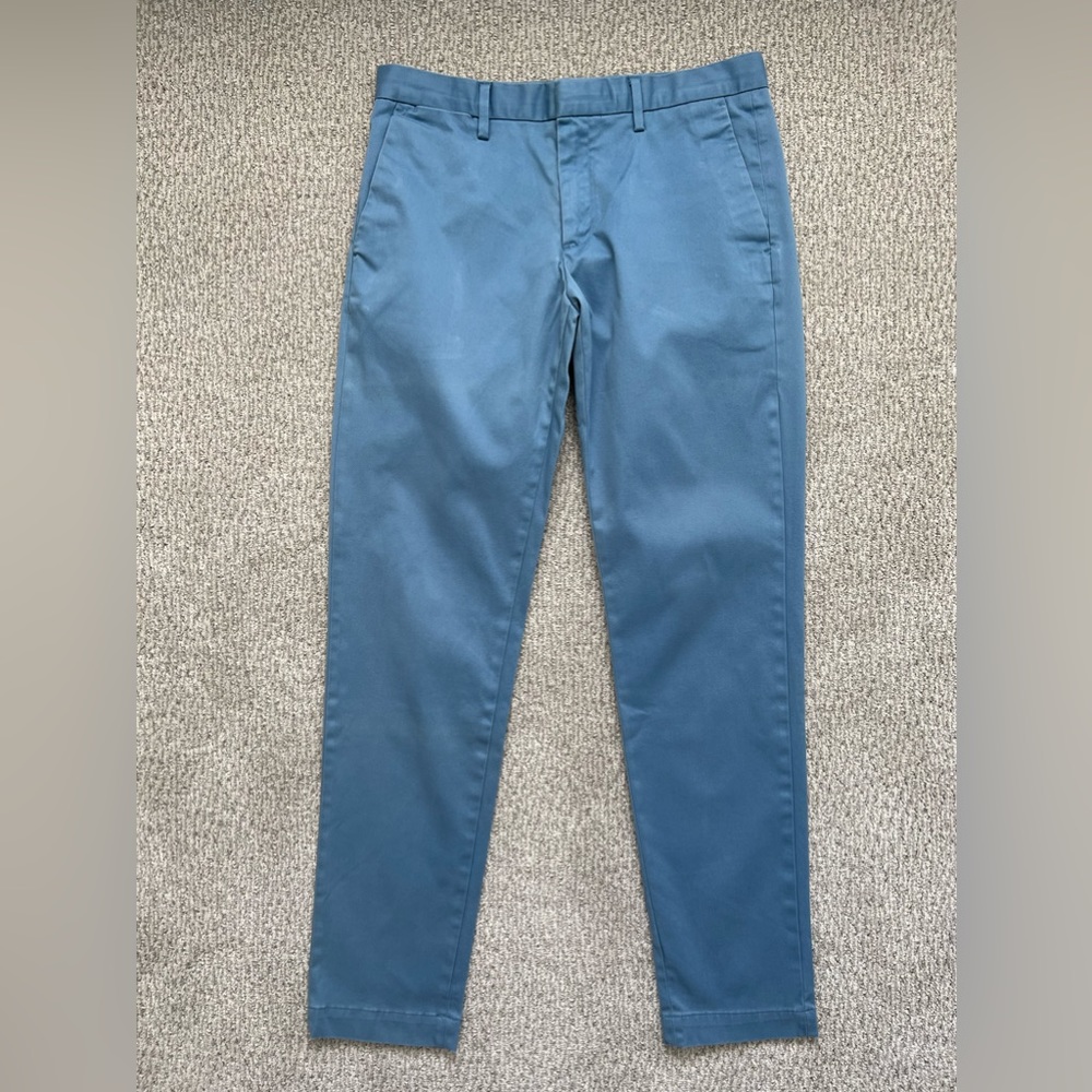 Banana Republic Men’s Chino